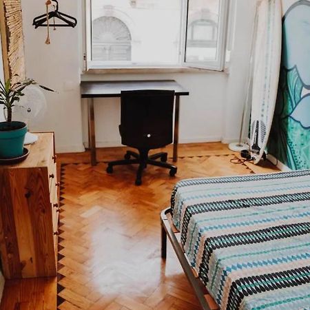 Отель Maria Fonte 1St Floor Лиссабон Экстерьер фото